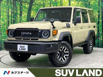 TOYOTA LAND CRUISER 70 - 1