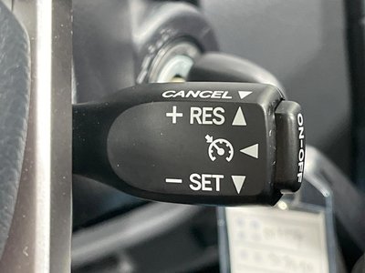 TOYOTA LAND CRUISER 70 - 5