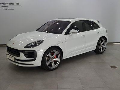 PORSCHE MACAN - 1