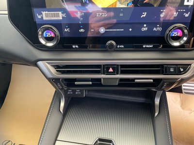 2026 Lexus RX — миниатюра 19