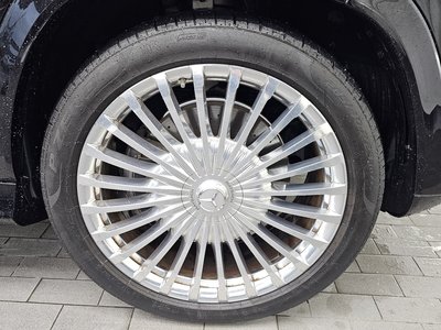 صورة 8 لـ 2022 Mercedes-BENZ GLS