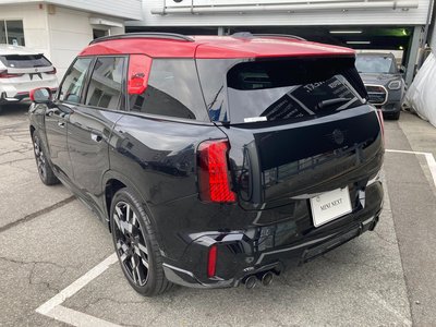 MINI MINI COUNTRYMAN - 8