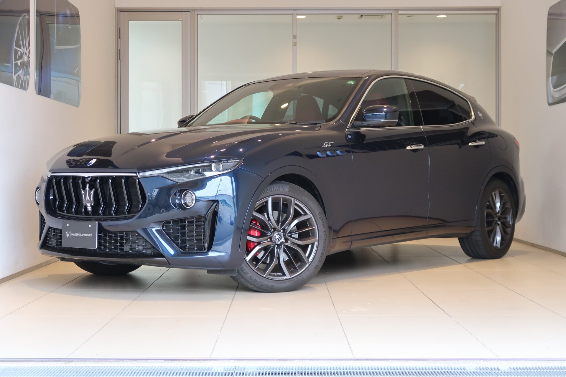 MASERATI LEVANTE - View 1