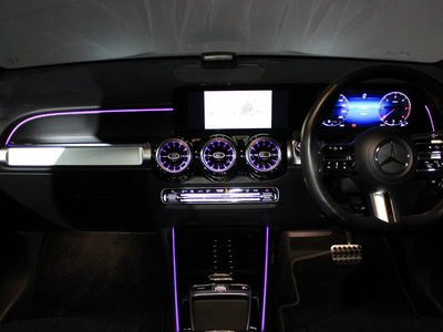 صورة 2 لـ 2023 Mercedes-BENZ GLB