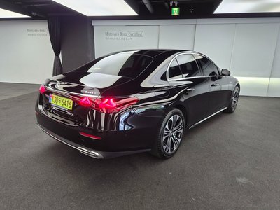 2025 Mercedes-BENZ E-CLASS 照片 4