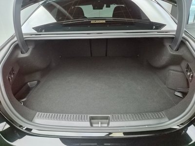 صورة مصغرة 16 لـ 2025 Mercedes-BENZ E-CLASS