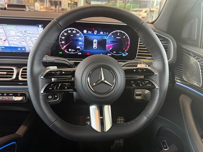 2025 Mercedes-BENZ GLE photo 9