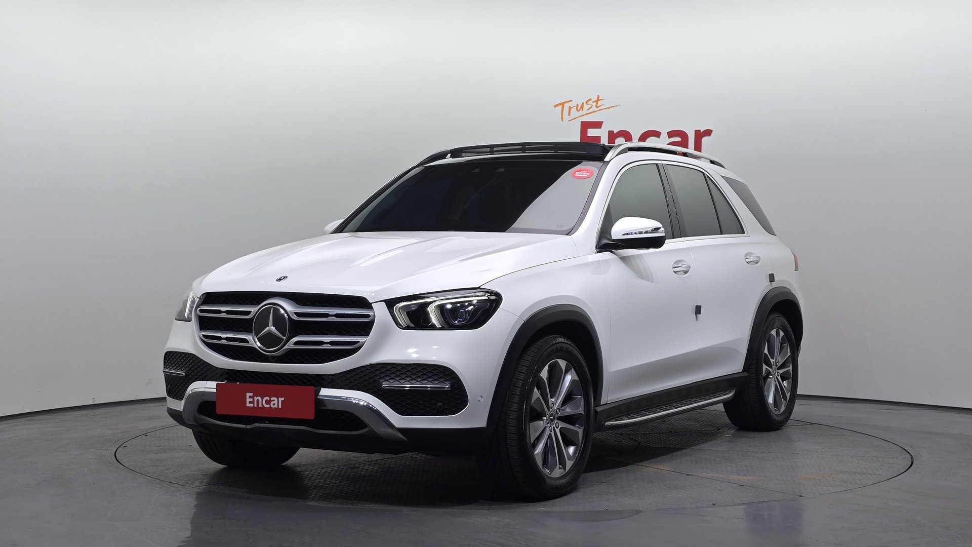 MERCEDES-BENZ GLE - View 1