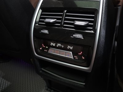 2023 BMW X5 — миниатюра 32