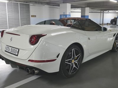 FERRARI CALIFORNIA - 2