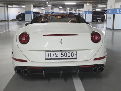 FERRARI CALIFORNIA - 3