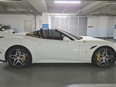 FERRARI CALIFORNIA - 5