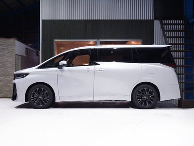 TOYOTA VELLFIRE - 5