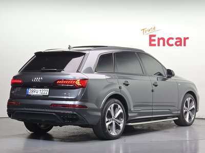 AUDI Q7 - 4