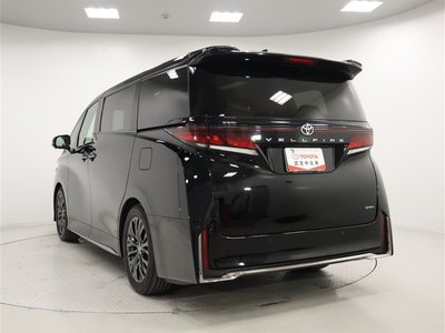 TOYOTA VELLFIRE - 2