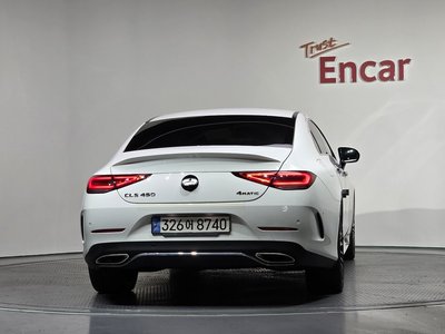 MERCEDES-BENZ CLS - 4