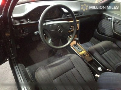 MERCEDES-BENZ 300TE - 3