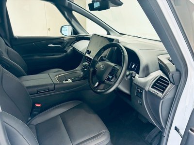 2024 TOYOTA ALPHARD photo 7