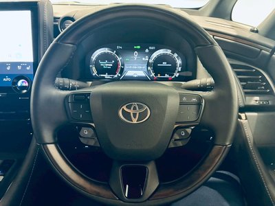 2024 TOYOTA ALPHARD photo 9