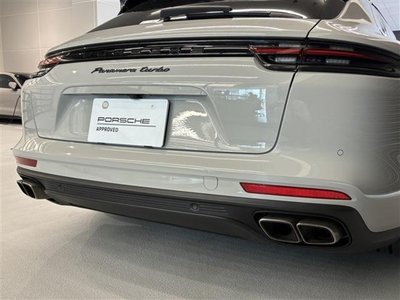 2018 Porsche PANAMERA 照片 9