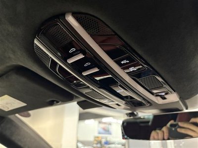 صورة مصغرة 24 لـ 2018 Porsche PANAMERA