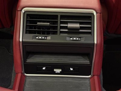 صورة مصغرة 34 لـ 2018 Porsche PANAMERA