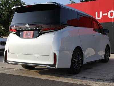 2025 Toyota VELLFIRE — фото 10