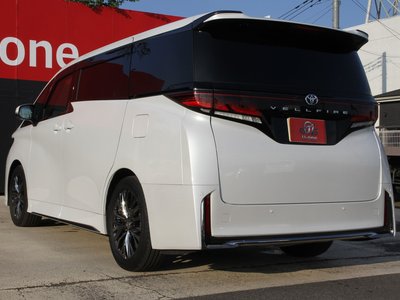2025 Toyota VELLFIRE — фото 8