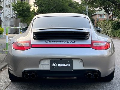 PORSCHE 911 - 7