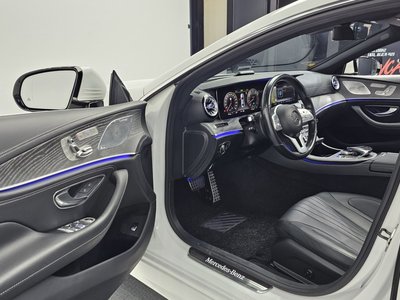 MERCEDES-BENZ CLS - 10