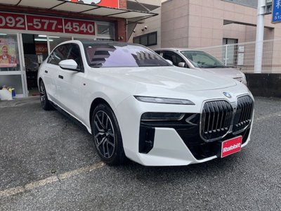BMW 7 SERIES - 1