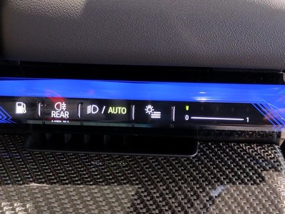 صورة مصغرة 47 لـ 2025 BMW M5