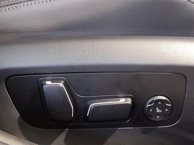 صورة مصغرة 46 لـ 2025 BMW M5