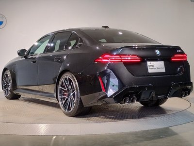 2025 BMW M5 照片 7