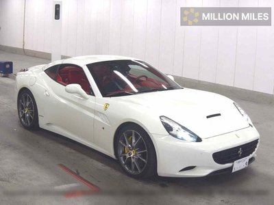 FERRARI CALIFORNIA - 1