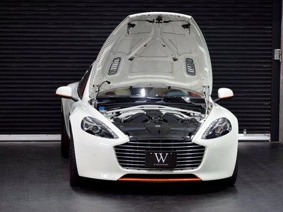 2016 Aston Martin RAPIDE 照片 15