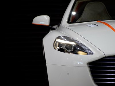 2016 Aston Martin RAPIDE 照片 13