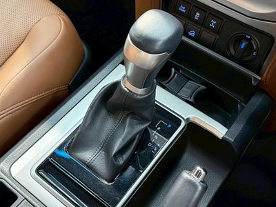 2022 Toyota LAND CRUISER PRADO 缩略图 65