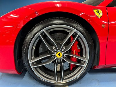 FERRARI 488 - 4