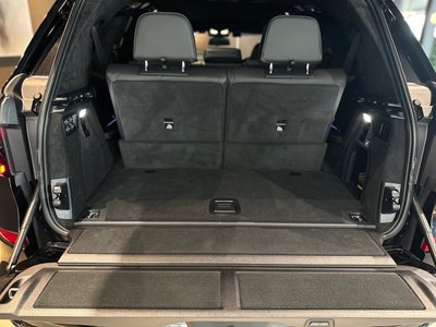 2023 BMW X7 — миниатюра 16
