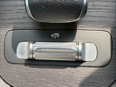 MERCEDES-BENZ GLE - 10