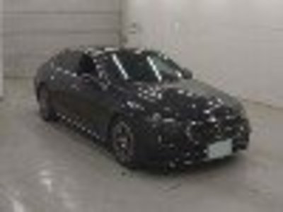 MERCEDES-BENZ E-CLASS - 1