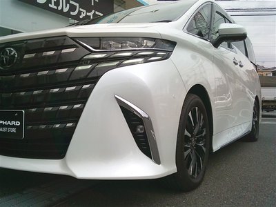TOYOTA ALPHARD - 4