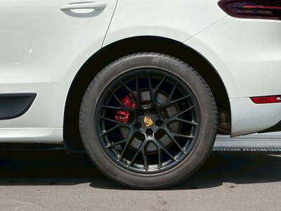 2016 Porsche MACAN 缩略图 16