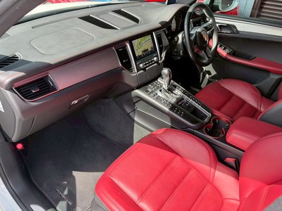 2016 Porsche MACAN 缩略图 42
