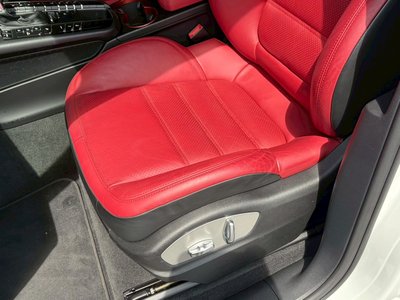 2016 Porsche MACAN 缩略图 46
