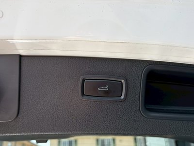 2016 Porsche MACAN 缩略图 62