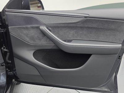 2025 Tesla MODEL Y 缩略图 17