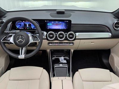 2025 Mercedes-BENZ EQB — фото 5