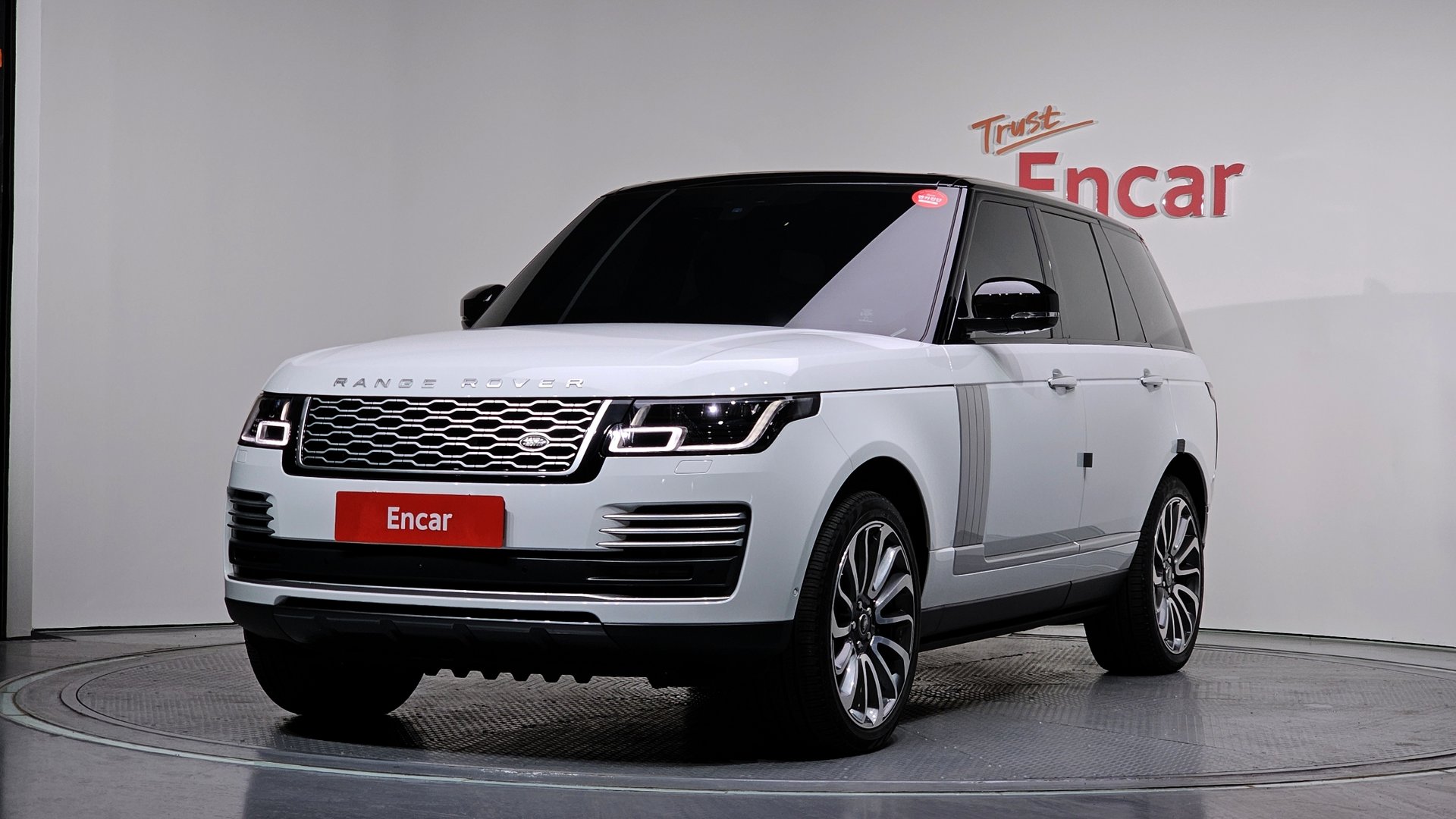 LAND ROVER RANGE ROVER - View 1